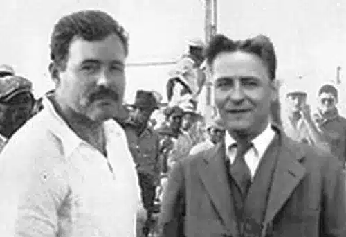 Ernest Hemingway and F. Scott Fitzgerald, black and white photo