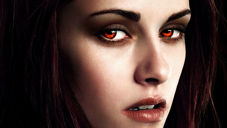 Bella as a vampire with red eyes