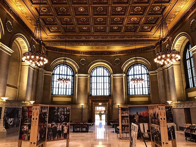 Large atrium of the St. Louis Central Public Library.