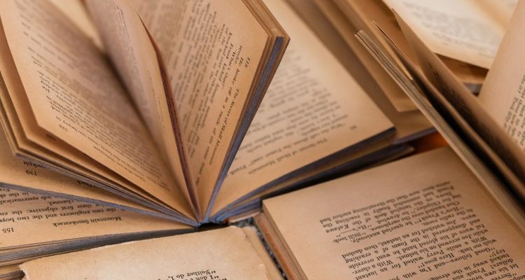 4 Helpful Books that Explain Punctuation