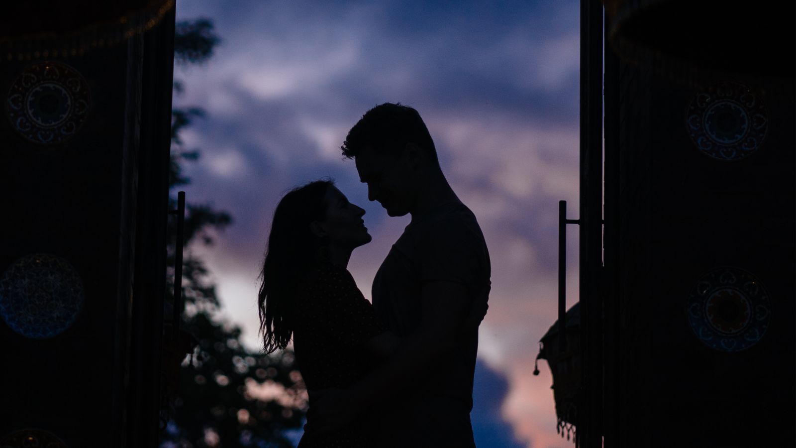 Books Where the Hero Falls in Love With the Villain - Bookstr