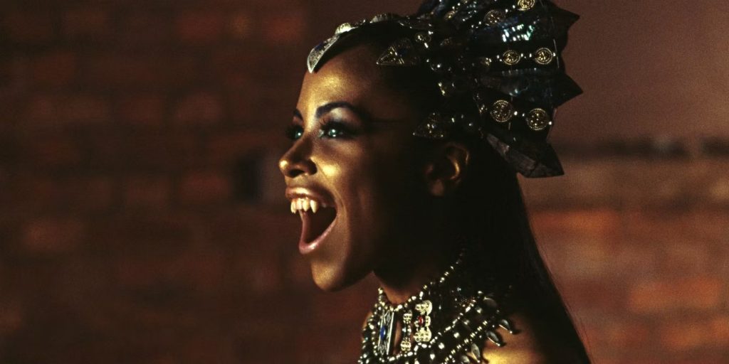Akasha from The queen of the damned adaptation, baring her teeth