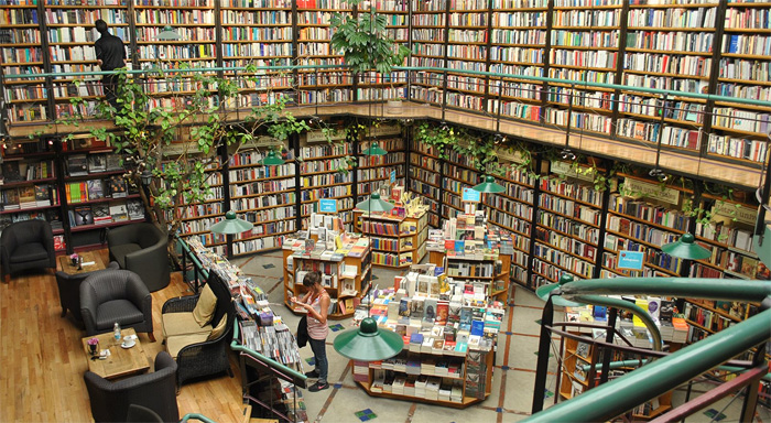 Bookstore El Pendulo, in the upscale neighborhood of Polanco in Mexico City