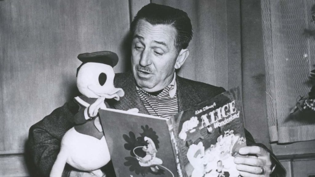 5 Facts That Prove Walt Disney Is A Total Bookworm
