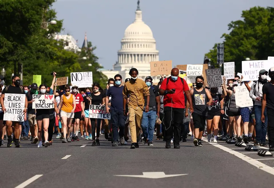 Protesters in the streets before the Capital Building