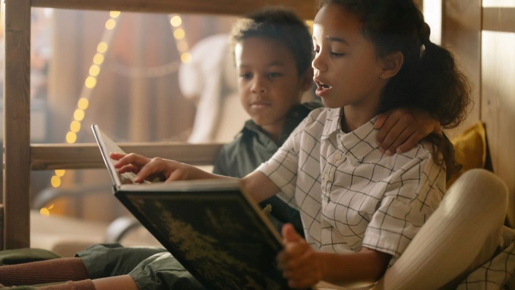 Children reading