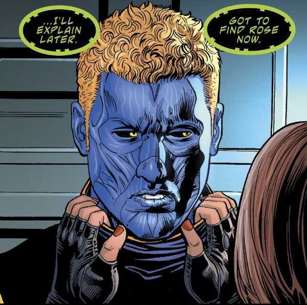 Jericho using his communication device. His speech bubbles are black surrounded by green with green text