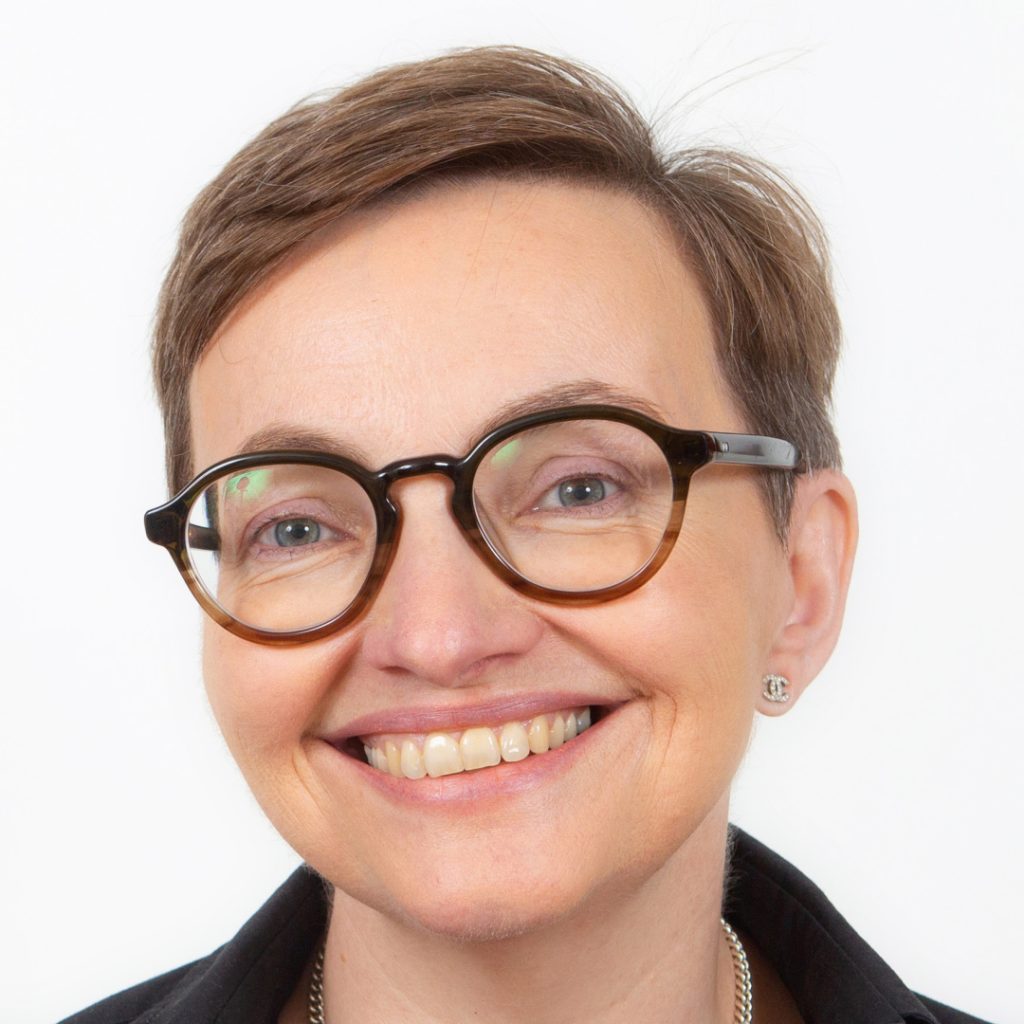 Romance Author Clare Lydon